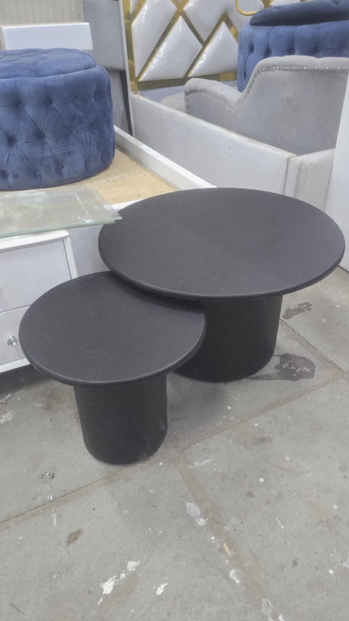 Fluted Round Nesting Tables – Matte Black
